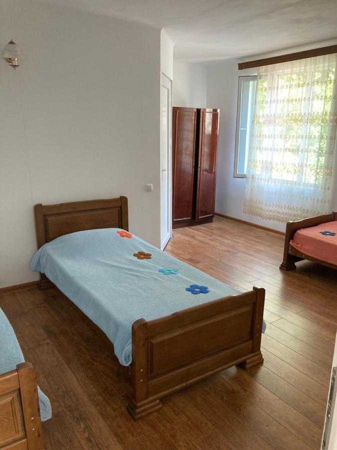 Guest House Maxim Makhinjauri Exterior foto